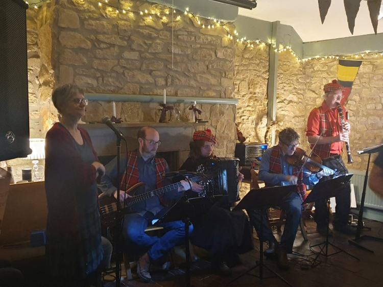 Burns Night band with Bridget Flett caller