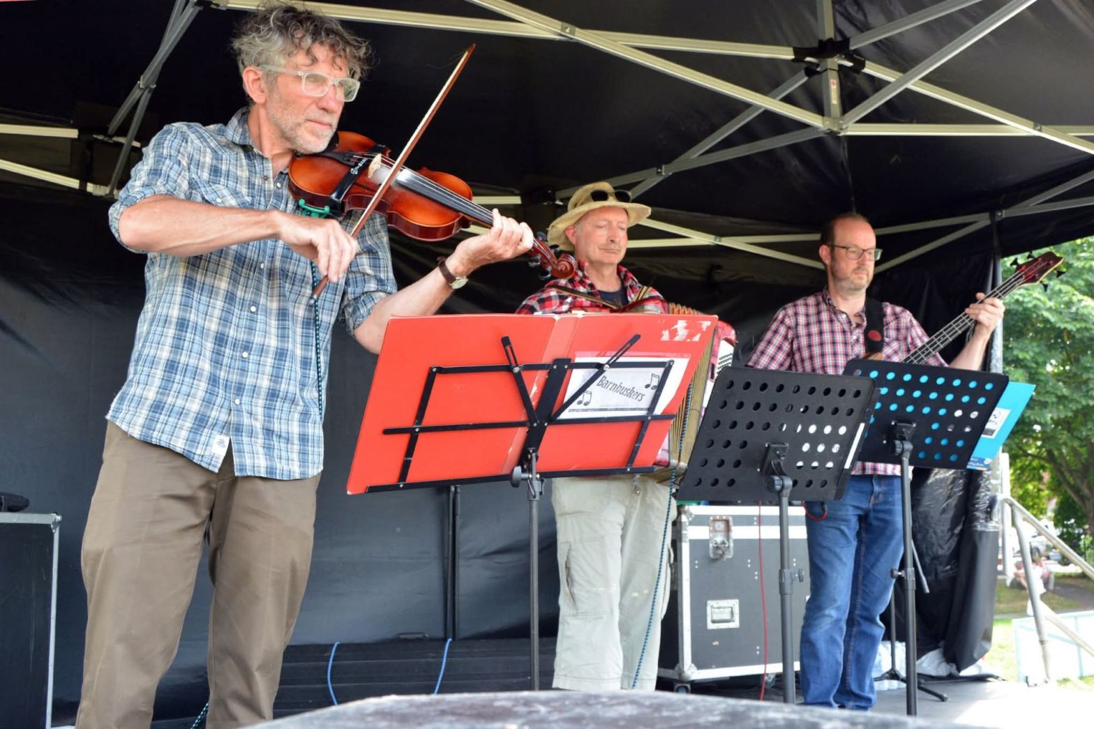 Barnbuskers Ceilidh Barn Dance Band members
