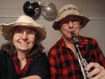 Barnbuskers Band Leader Judy and wind instruments Robin